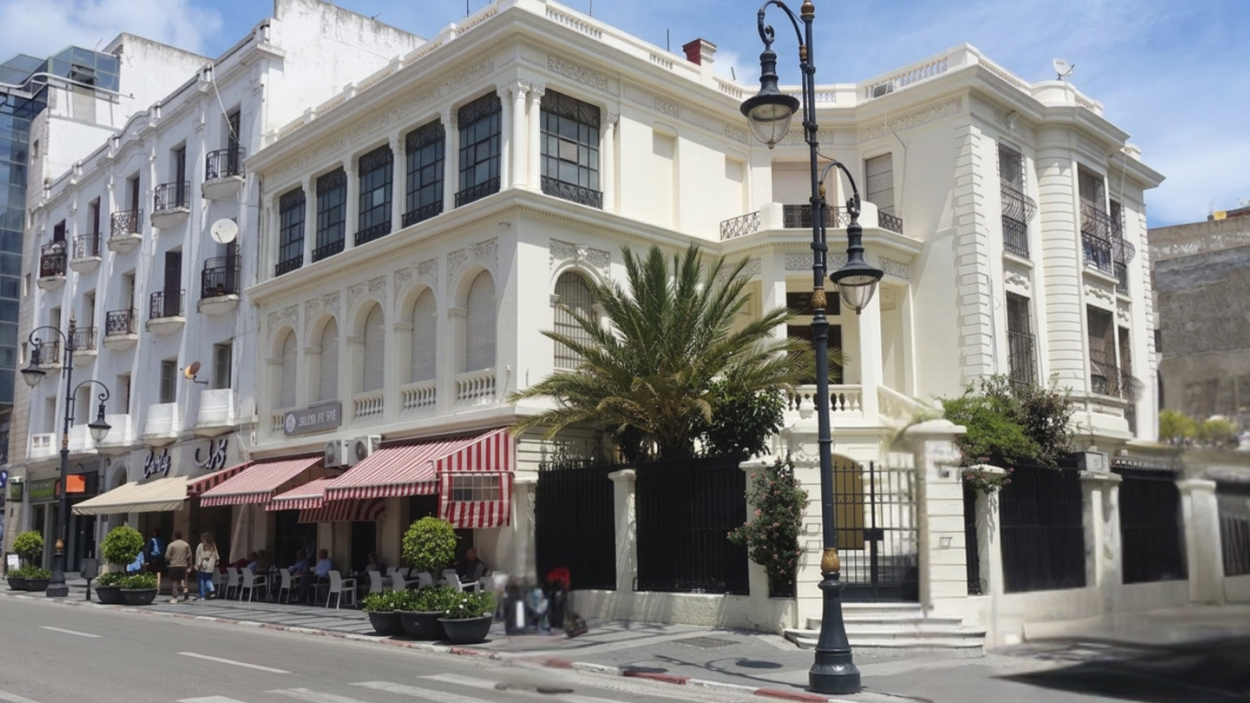 Façade extérieure de la Synagogue Sha’ar Rafael Bendrihem sur le Boulevard Pasteur, site historique majeur du patrimoine juif Tanger.